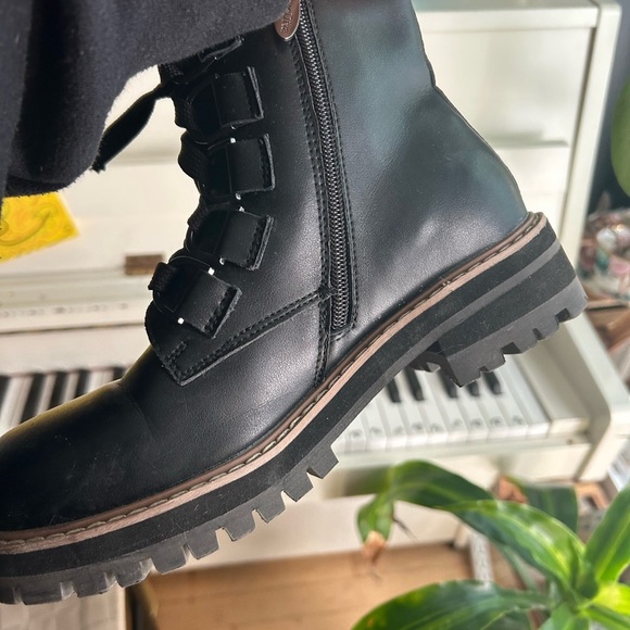 AquaDiva Stylish Shirley Black Leather Combat Boots 37/6.5" - Picture 10 of 16